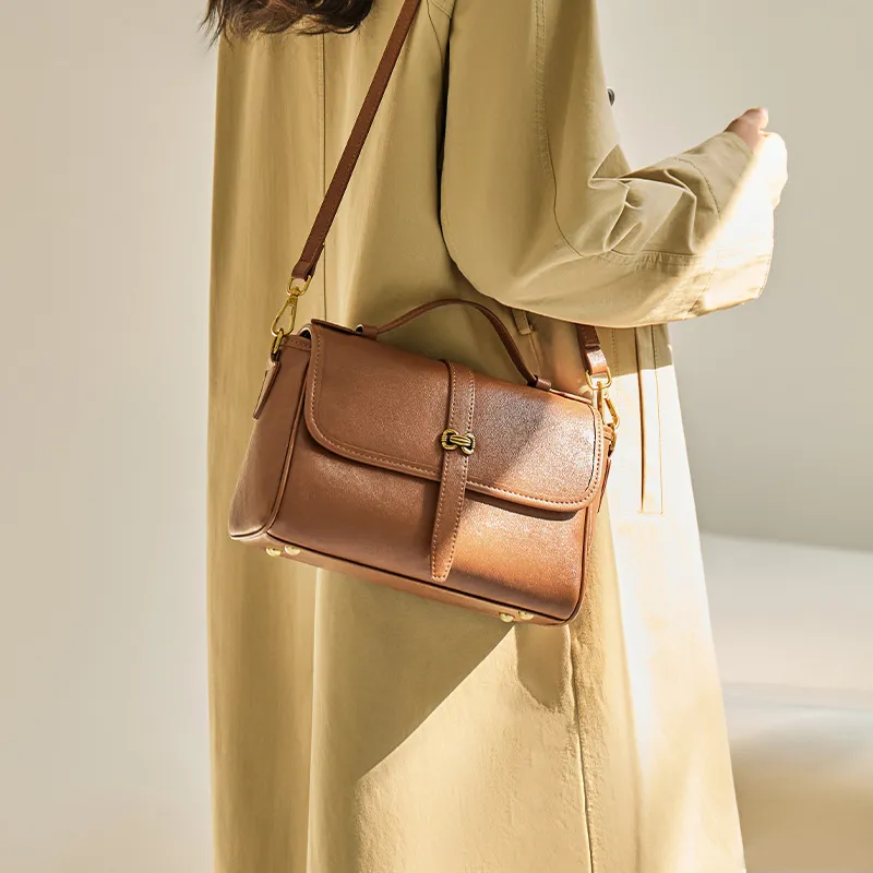 CNNCOO Synthetic Leather Handbag Women's Vegetable Tanned Brown-1