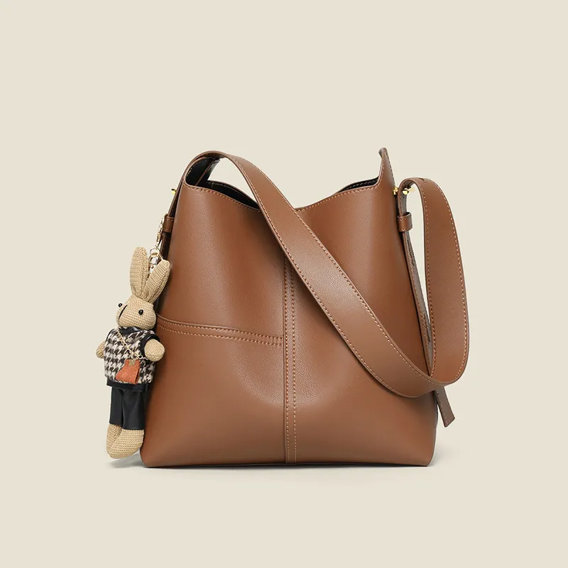 CNNCOO Cow Leather Shoulder Bag Women's Caramel-4