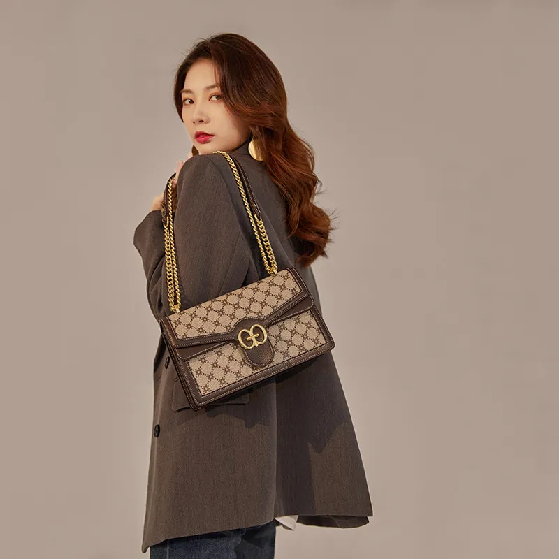 CNNCOO PVC Small Square Bag Shoulder Bag, Crossbody Bag Women's Coffee-2