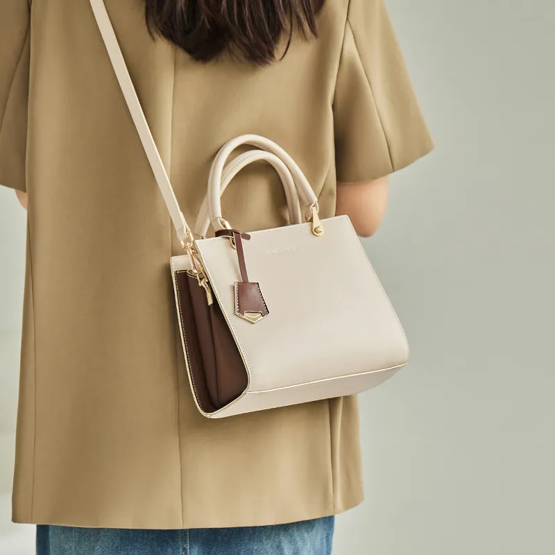 CNNCOO Handbags-3