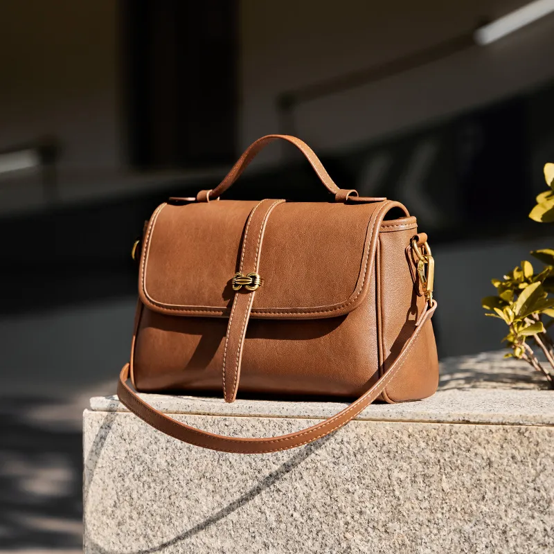 CNNCOO Synthetic Leather Handbag Women's Vegetable Tanned Brown-5