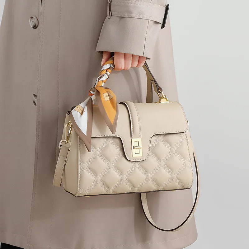 CNNCOO Cow Leather Handbag Women's Apricot/Black-2