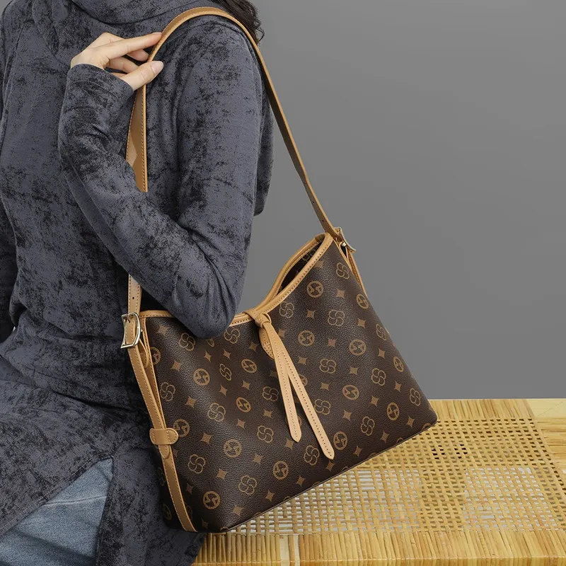 CNNCOO Synthetic Leather Tote Bag, Shoulder Bag Regular Women's Coffee-3