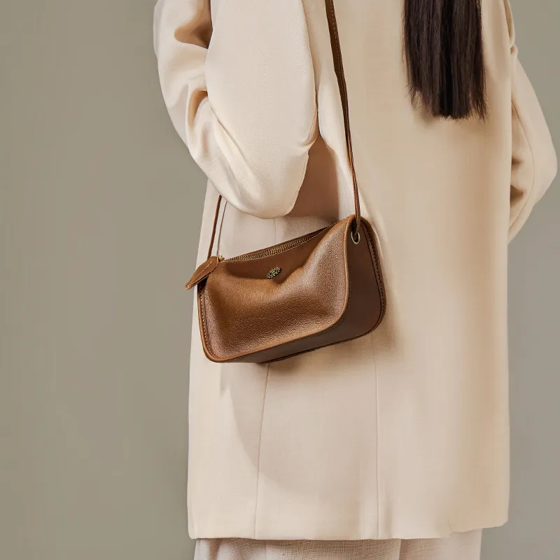 CNNCOO Cow Leather Shoulder Bag, Crossbody Bag Women's Vegetable Tanned Coffee Color/Vegetable Tanned Brown-3