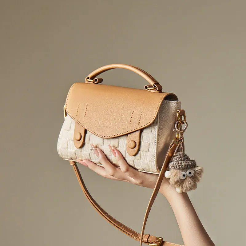 CNNCOO Cow Leather Shoulder Bag, Crossbody Bag, Handbag Regular Women's Ecru & Apricot-4