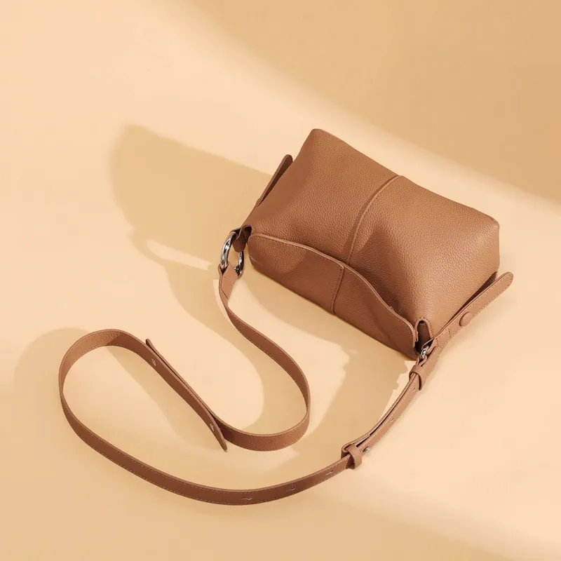 CNNCOO Cow Leather Pillow Bag, Crossbody Bag, Shoulder Bag Regular Women's Milk Tea/Brown/Milkshake White-10
