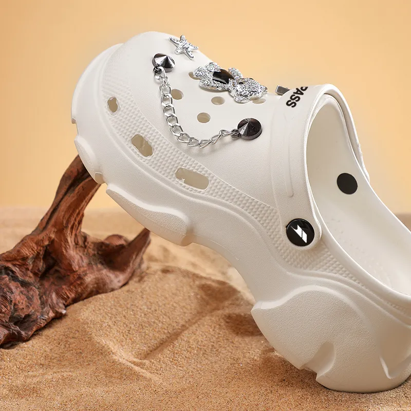 TRESPASS Clogs Women's-1
