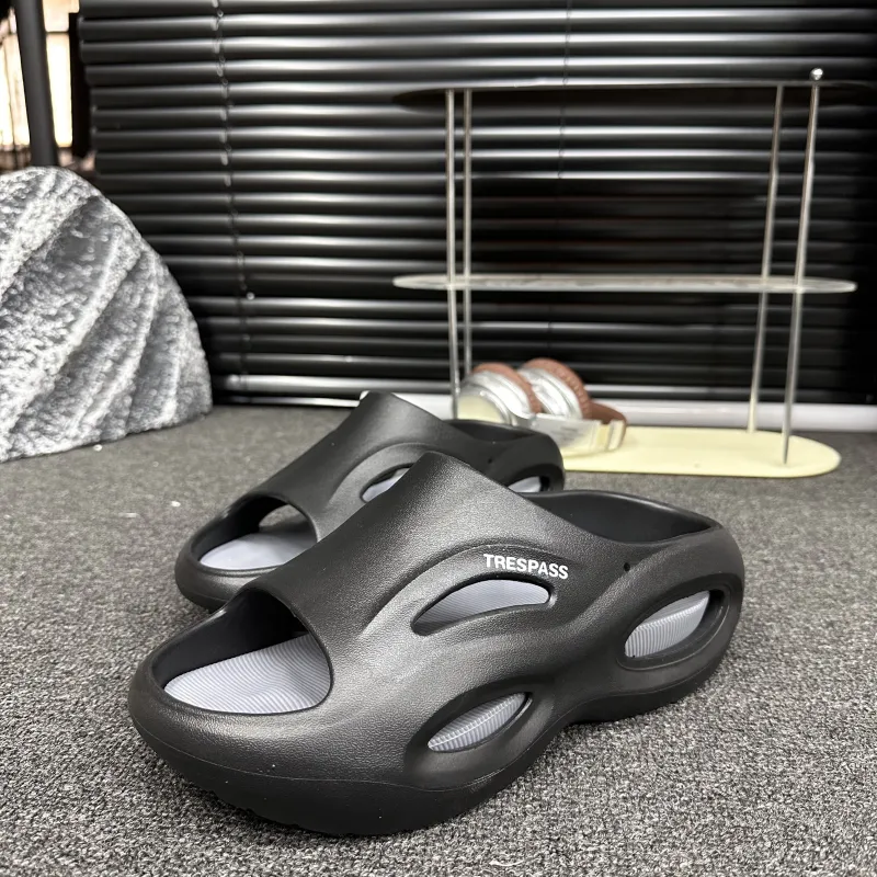 TRESPASS Quiet Slide Slippers Men's-2