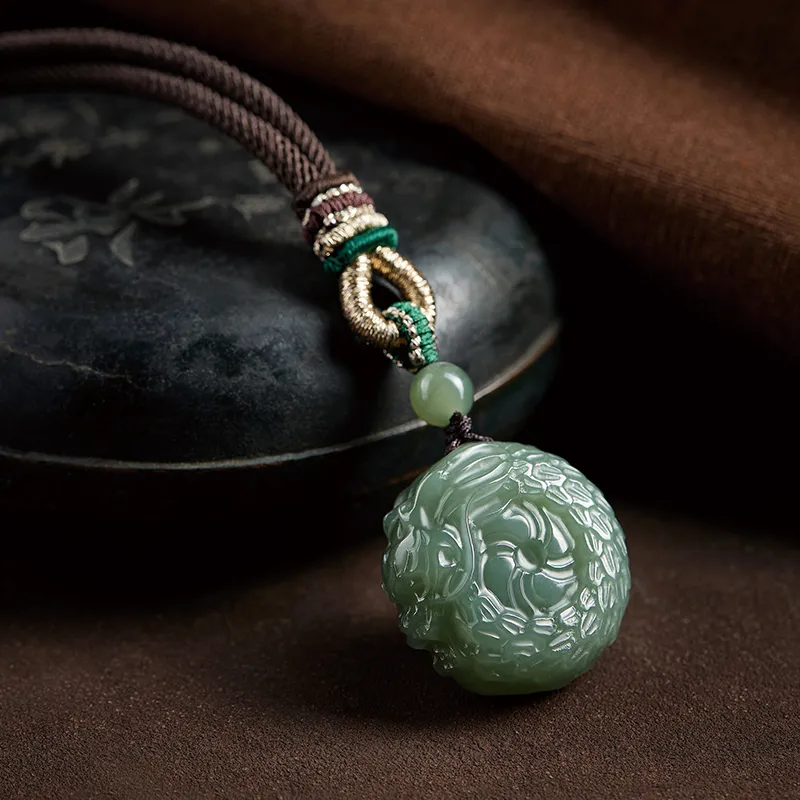 Moonstone Edge Hetian Jade Pendants Men's Green Jade-1