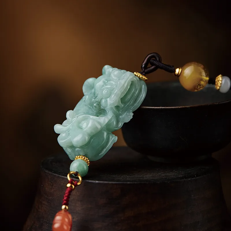 Moonstone Edge Bean Type Pendants Unisex-5