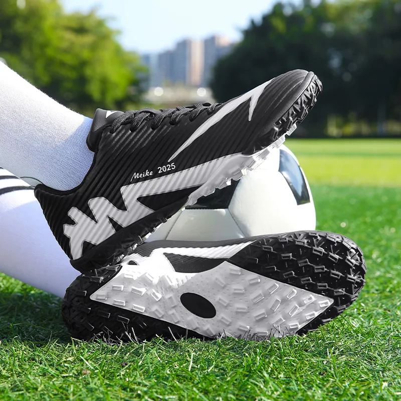 MEIKE Soccer Shoes Unisex Low Top White-4