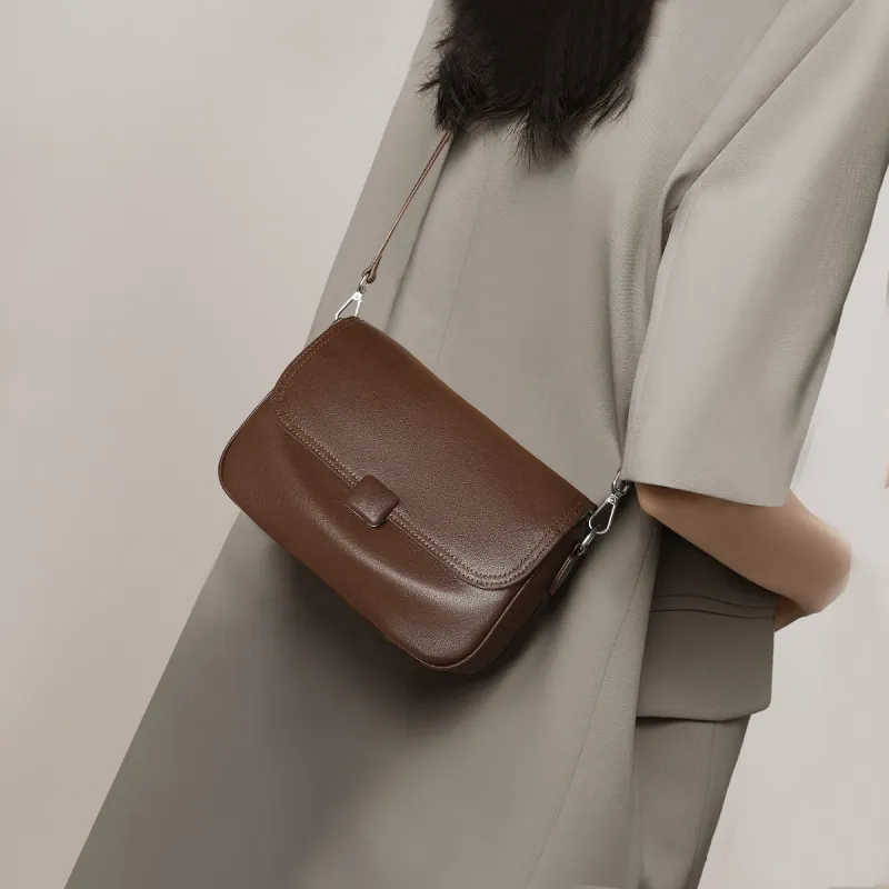 Safiya Cow Leather With Synthetic Leather Shoulder Bag Women's Chocolate-12
