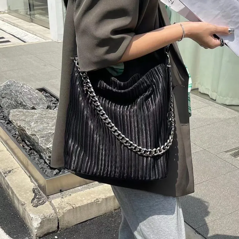Safiya Synthetic Leather Tote Bag Shopping Bag Crossbody Bucket Shoulder Bag Regular Women's Black-1