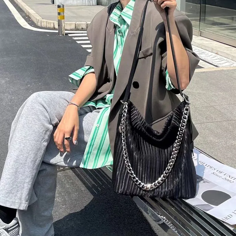 Safiya Synthetic Leather Tote Bag Shopping Bag Crossbody Bucket Shoulder Bag Regular Women's Black-4