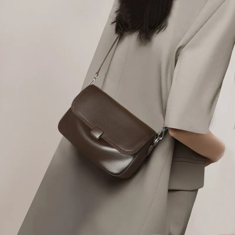 Safiya Cow Leather With Synthetic Leather Shoulder Bag Women's Chocolate-2