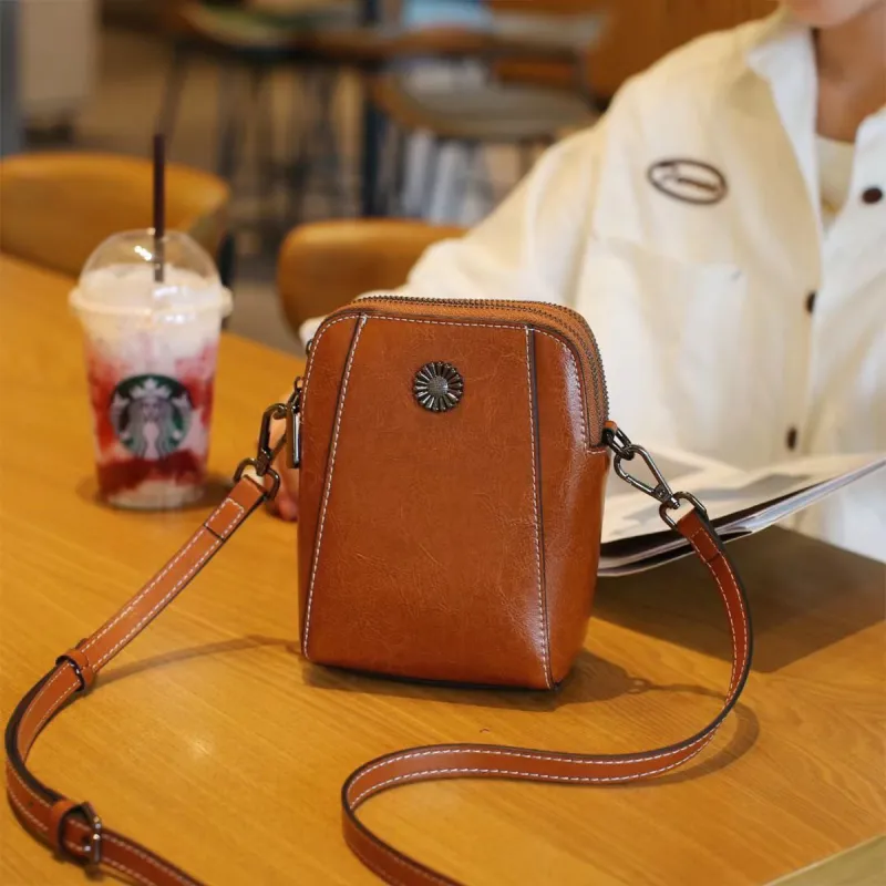 Safiya Cow Leather Crossbody Bag Small Size Women's Brown-1