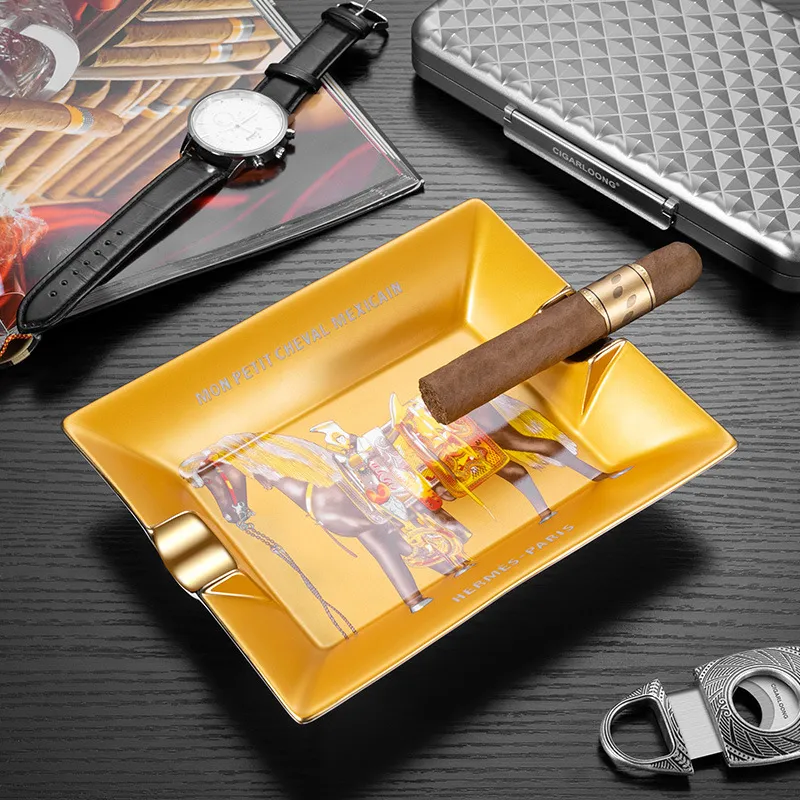 HANNICOOK Ashtrays Sand Gold Warhorse-1