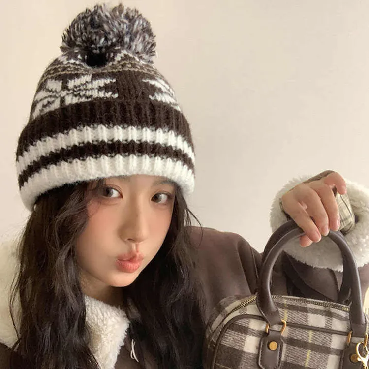 CARTELO Polyester Beanies Unisex Gift Box Set-12