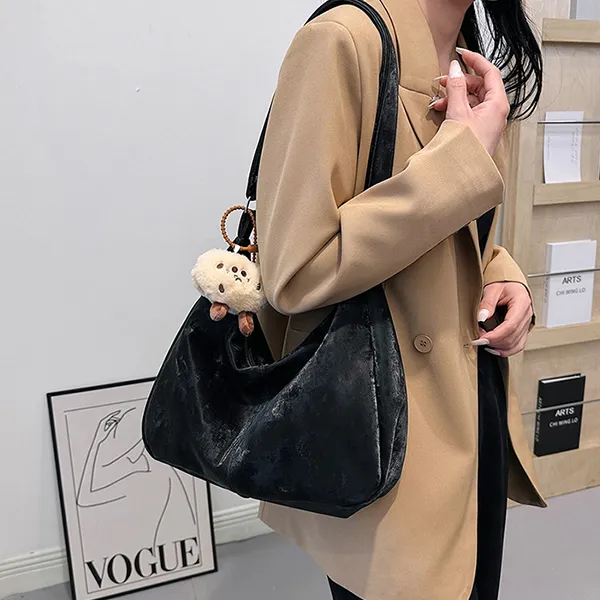 CARTELO Velour Shoulder Bag Dumpling Bag Women's Black White Pink-1