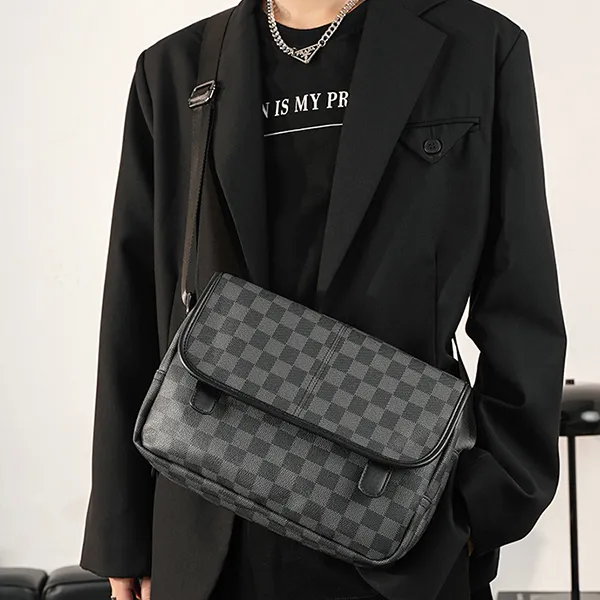 CARTELO PVC Shoulder Bag Regular Unisex Black-2