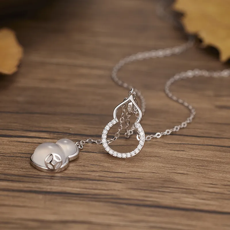 Long Fu Chalcedony Necklaces Women's-1
