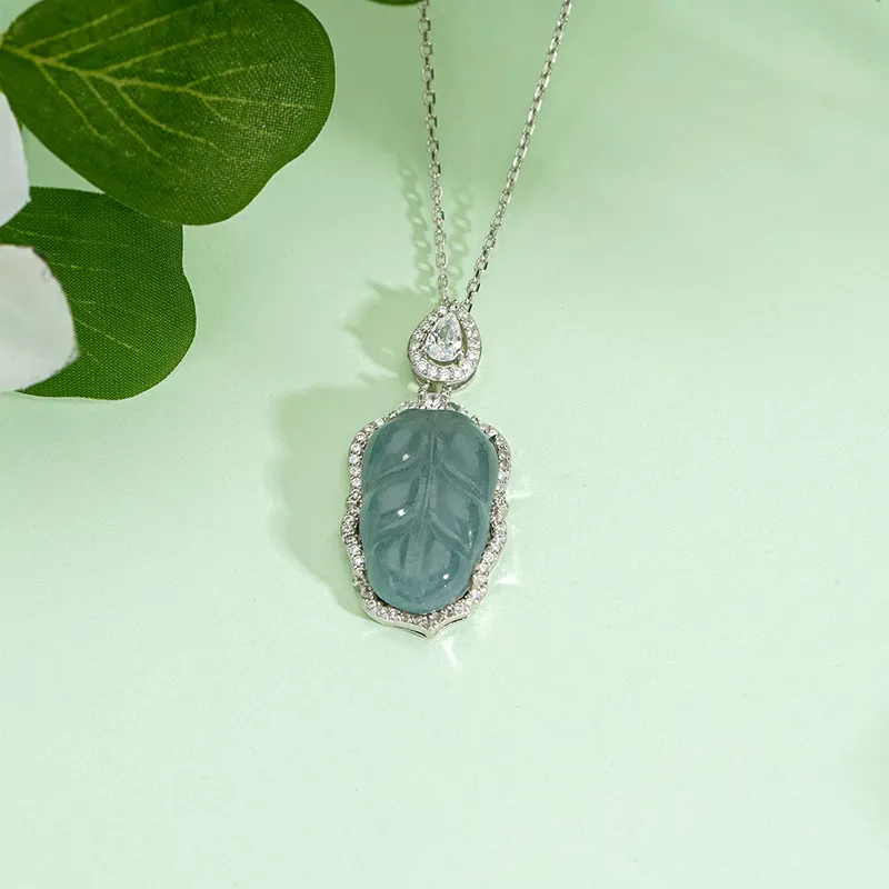 Long Fu Glutinous Jade Jadeite Necklaces Women's-1