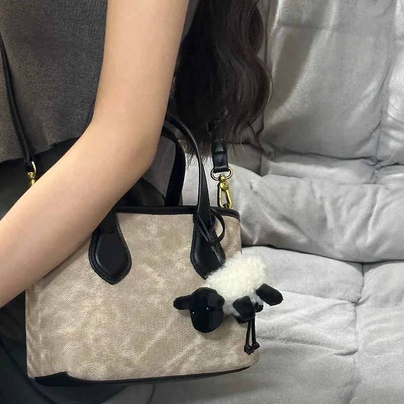 NATTY Handbags-16