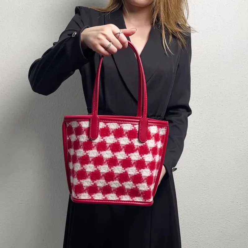 NATTY PU Shoulder Bag Women's Red-2