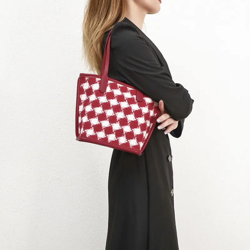 NATTY PU Shoulder Bag Women's Red-8