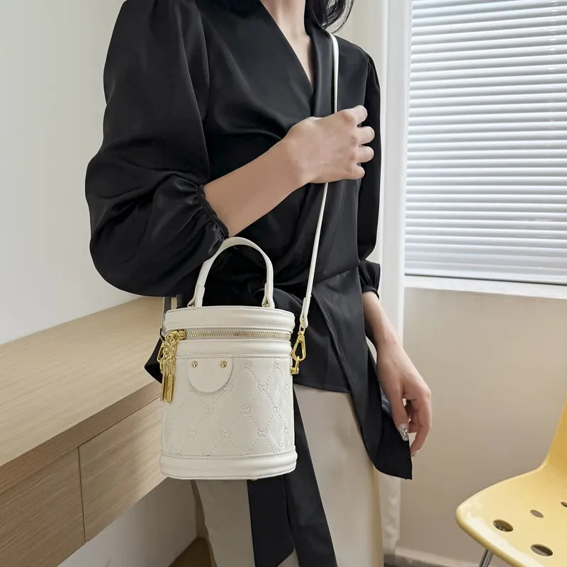 NATTY Pu One Shoulder Handbags Small Size Women's White/Silver/Black/Blue/Pink-4
