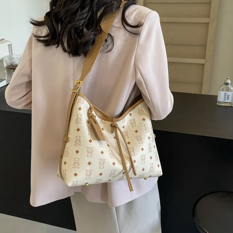 Versman Crossbody Bags-3