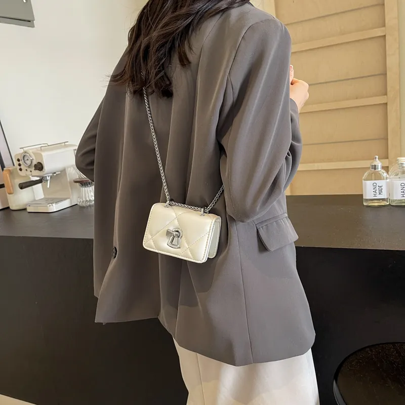 Versman PU Shoulder Bag Medium Size Women's Black/Ecru/Silver-5