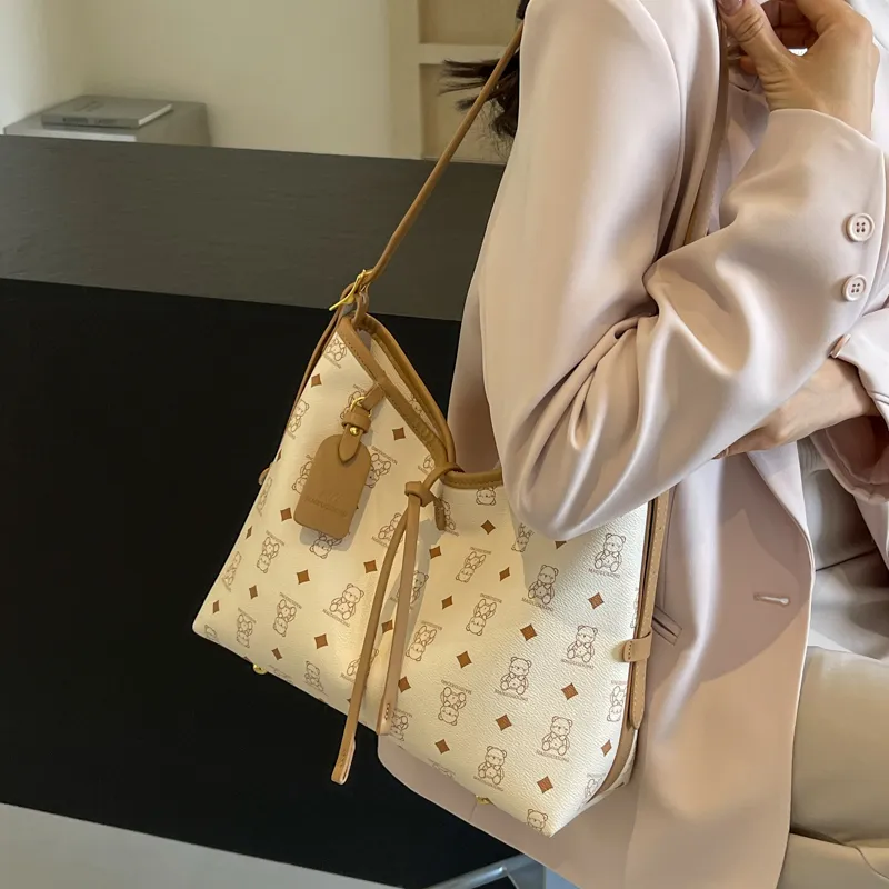 Versman Crossbody Bags-1