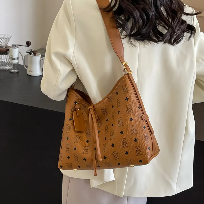 Versman Crossbody Bags-21
