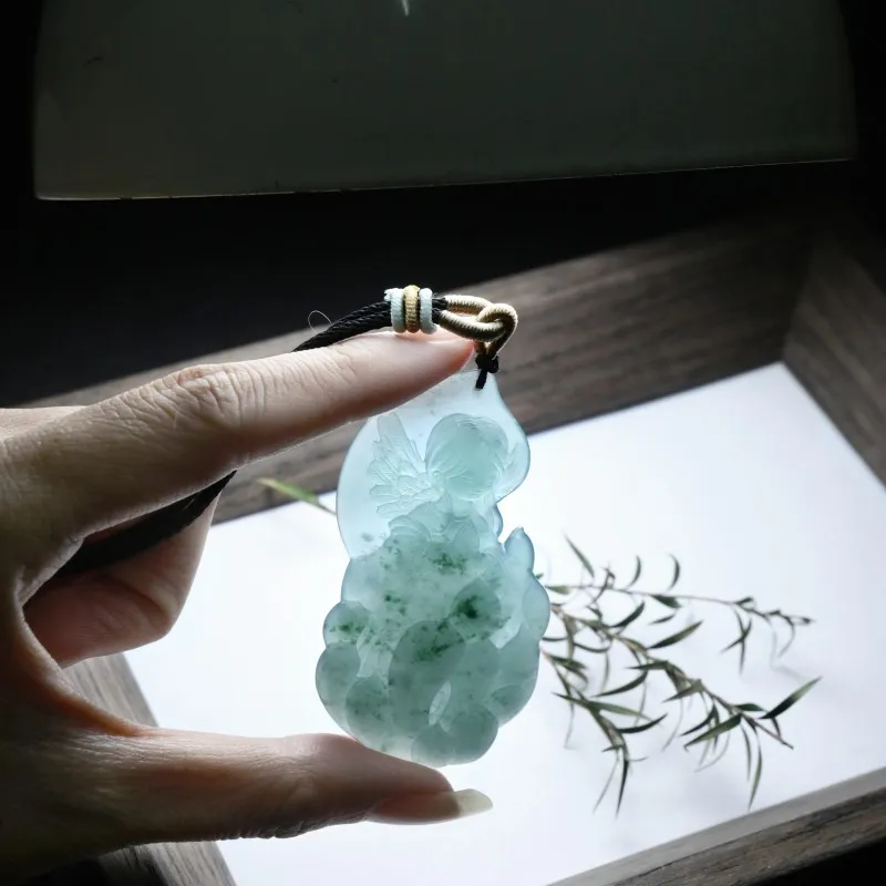 Jade Is Boundless Ice Glutinous Jadeite Necklaces Unisex-2