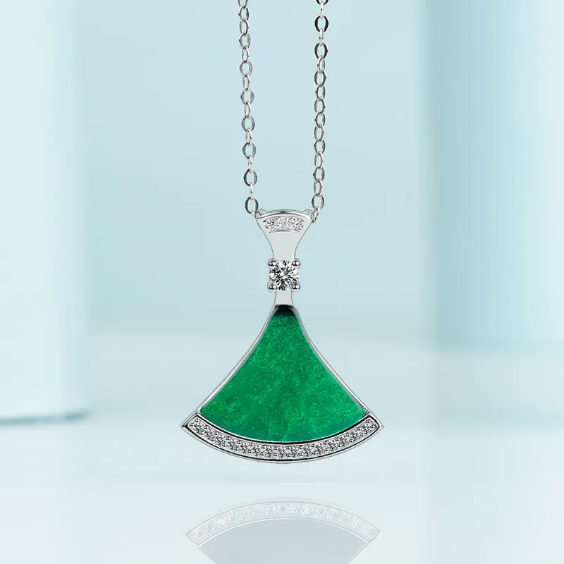 Jade Is Boundless Ice Glutinous Jadeite Necklaces Unisex-1