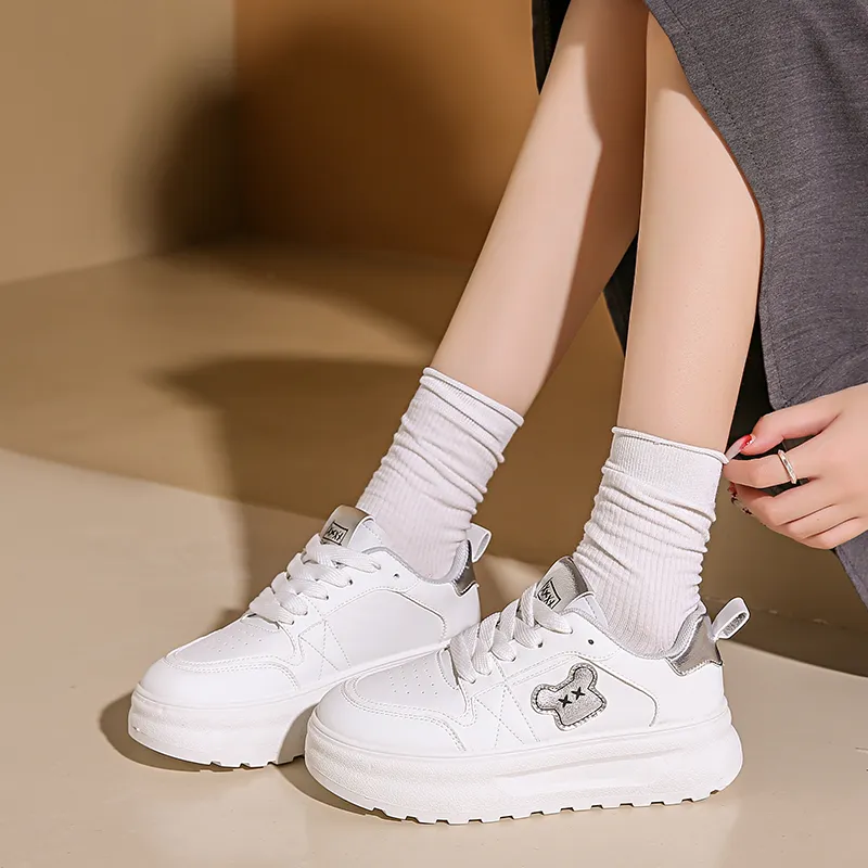 M.M Party Anti Slip Wear Resistant Low Top Skateboard Shoes Women's-3
