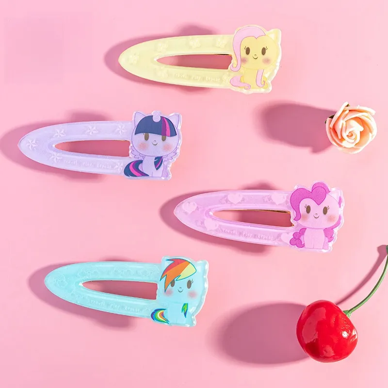 PinkyPinky Acrylic Hair Clips Women's-32