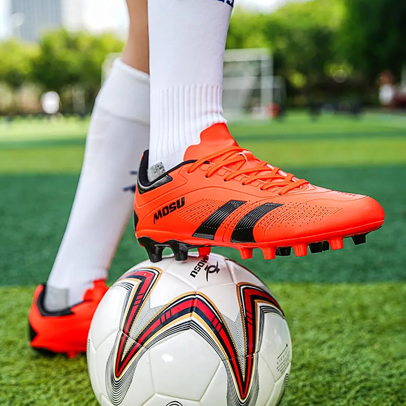 TONYBEAR Anti Slip Wear Resistant Soccer Shoes Unisex-30