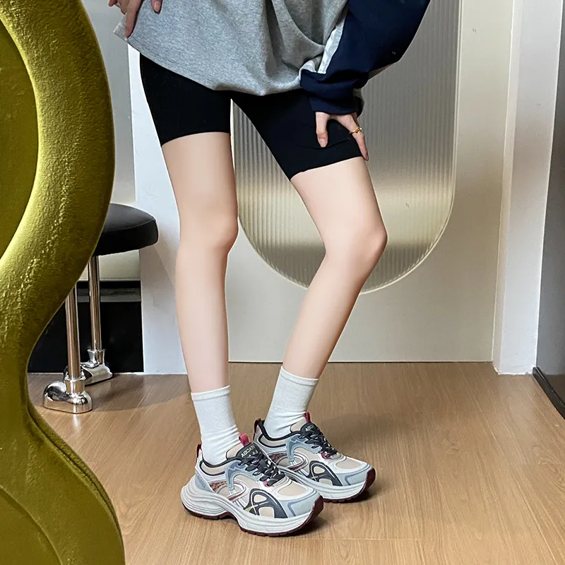 TONYBEAR Wear-Resistant Height Increasing Low-Top Chunky Sneakers Women's-3