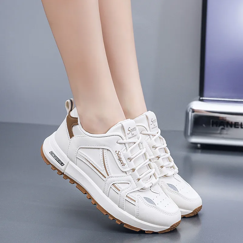 TONYBEAR Slip-Resistant Low-Top Casual Shoes Women's-3