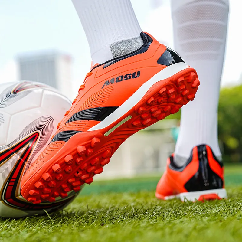TONYBEAR Anti Slip Wear Resistant Soccer Shoes Unisex-5