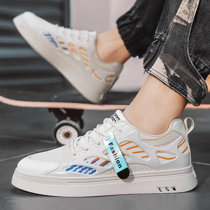 TONYBEAR Low Top Skateboard Shoes Unisex-17