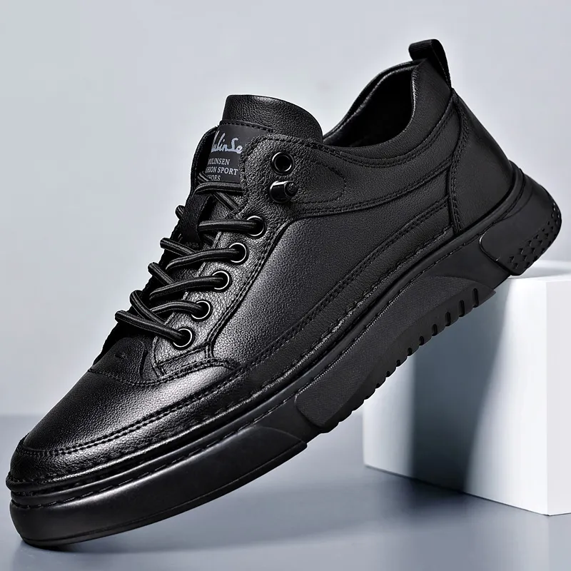 TONYBEAR Slip Resistant Low Top Casual Shoes Unisex-10