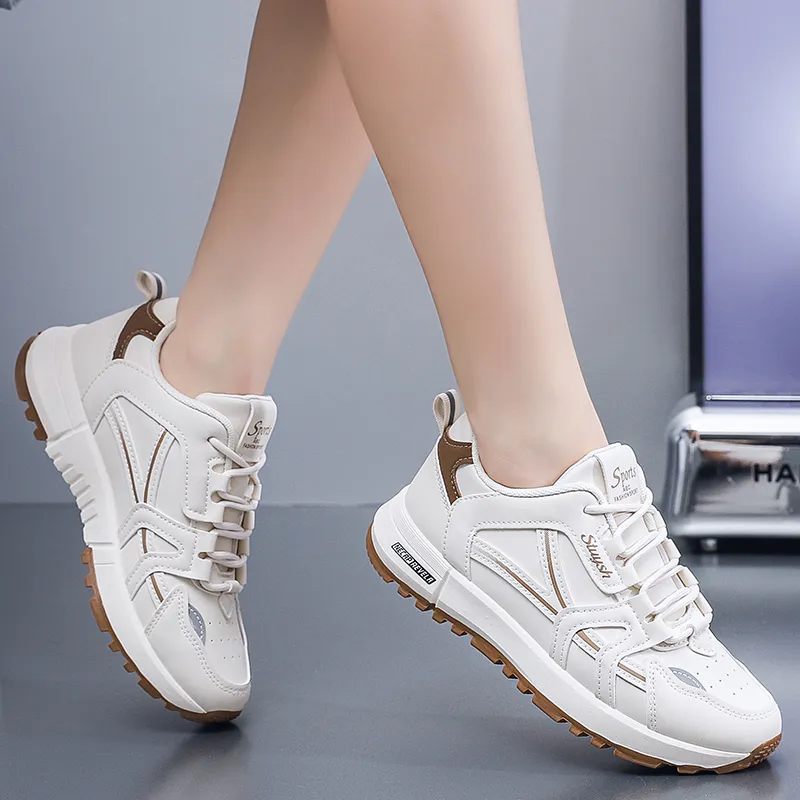 TONYBEAR Slip-Resistant Low-Top Casual Shoes Women's-4
