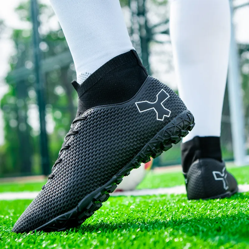 TONYBEAR Cushioning Soccer Shoes Unisex-3