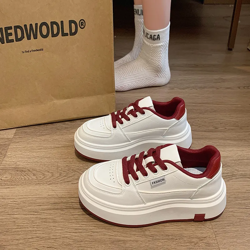 TONYBEAR Low Top Skateboard Shoes Women's-1