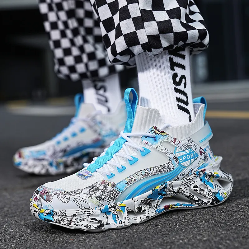 TONYBEAR Cushioned Wear-Resistant Lightweight Height Increasing Low-Top Running Shoes Men's-8