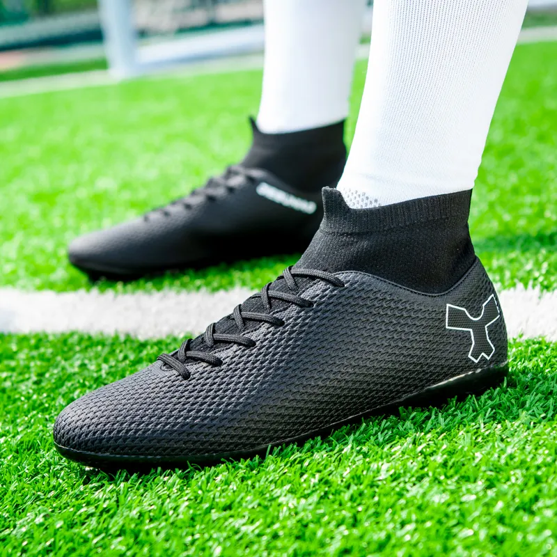 TONYBEAR Cushioning Soccer Shoes Unisex-2