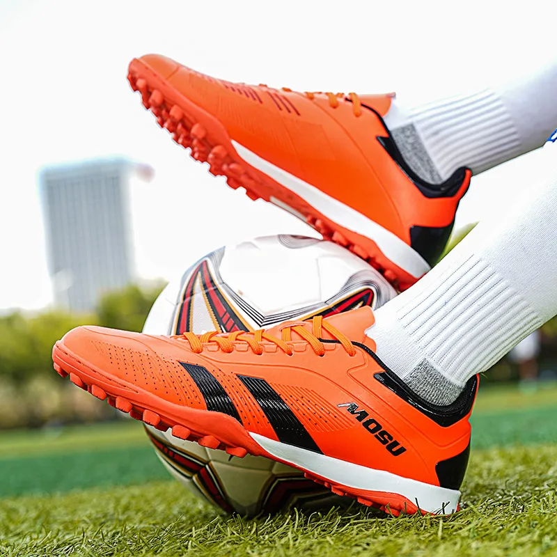 TONYBEAR Anti Slip Wear Resistant Soccer Shoes Unisex-3